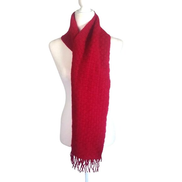 Amicale 100% Cashmere Red Woven Scarf With Fringe Ends 66x10 Inches - Picture 1 of 10